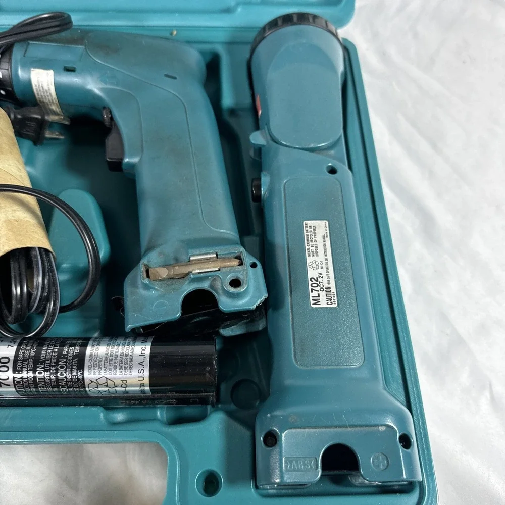 Makita Drill Set Light, Battery Charger Works/ Needs New Battery Drill Is Slow